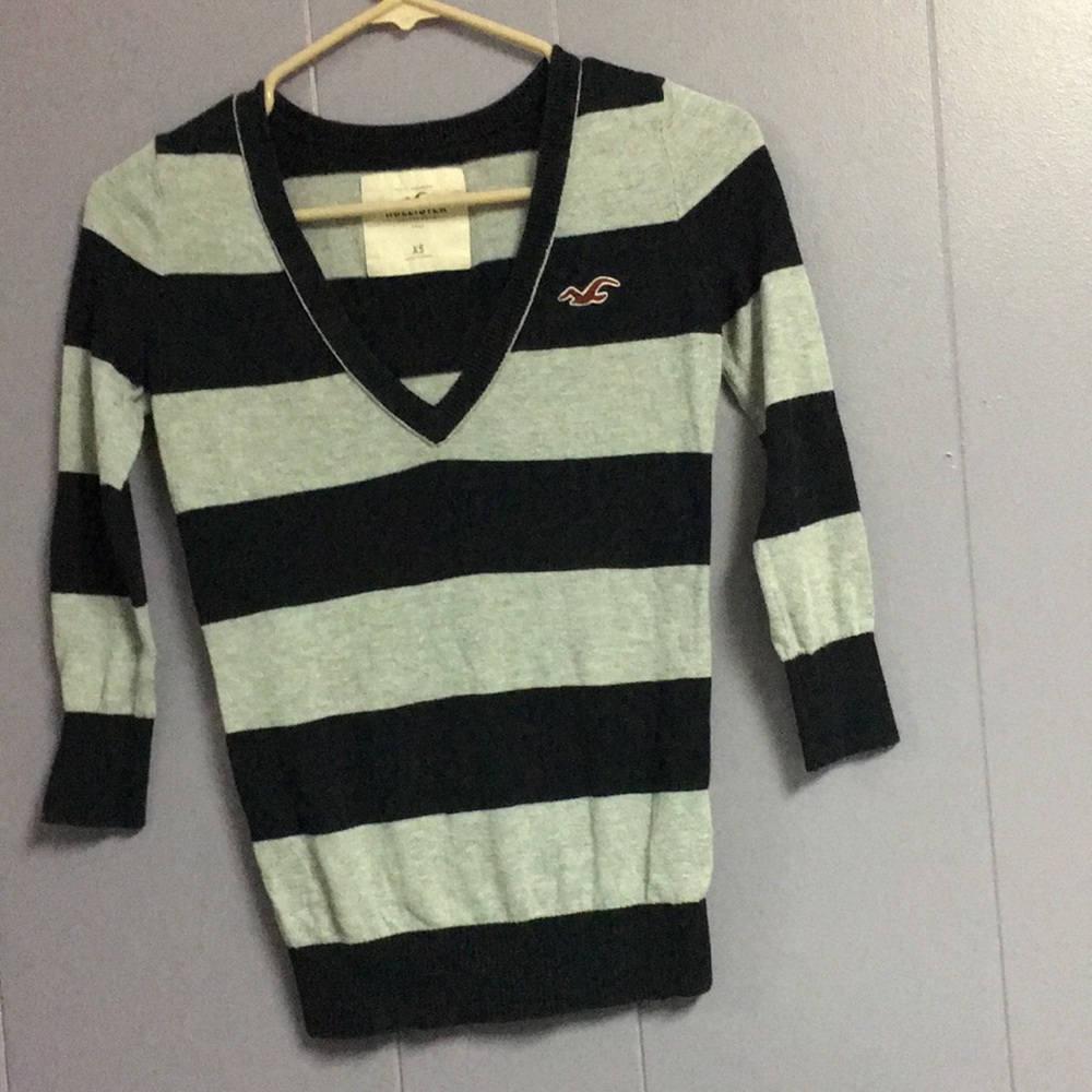Hollister XS Light Sweater